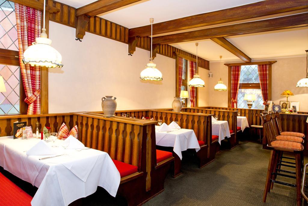 Hotel Mennicken Wurselen Exterior photo